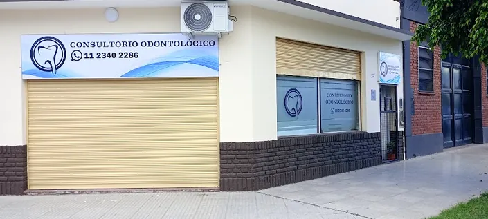 CONSULTORIO ODONTOLÓGICO Dra. Karina Vazquez
