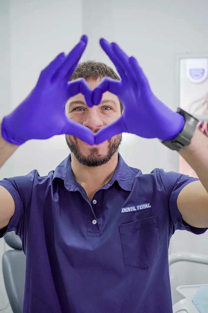 Dental Total Flores