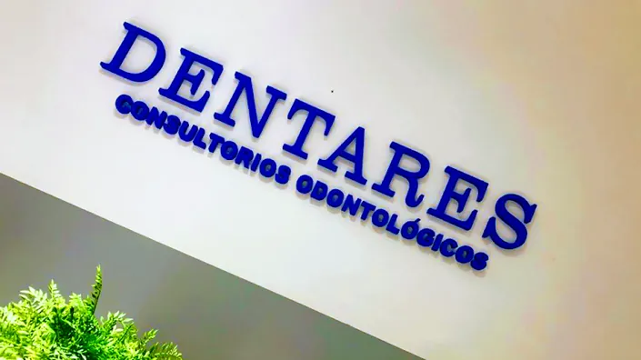 Dentares – consultorio odontológico.