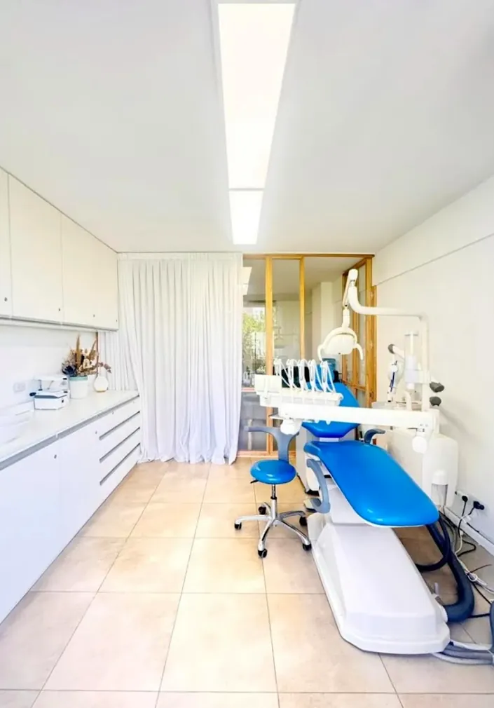 Dra. Celis Rivas. Endodoncia
