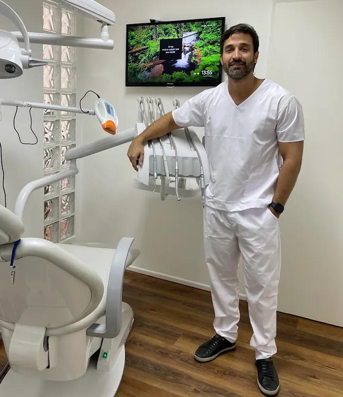 Innovadent Implantes dentales Ortodoncia Alineadores Invisibles