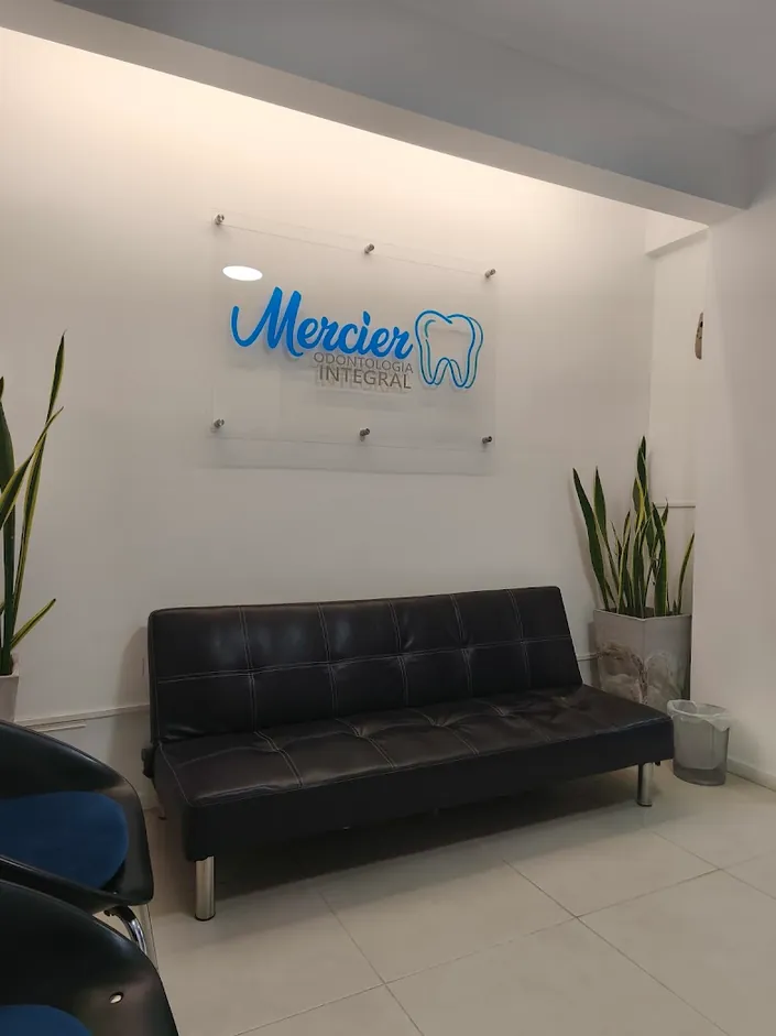 Mercier Odontología Integral, Villa Urquiza. Dr. Delponte y Equipo.