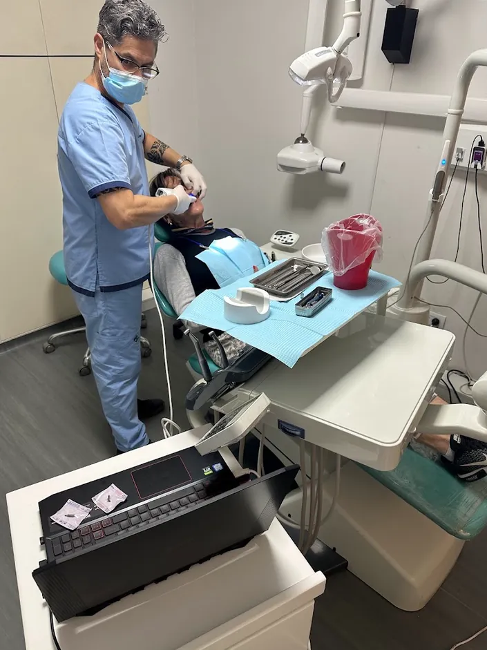 ODONTOLOGIA CABALLITO implantes dentales