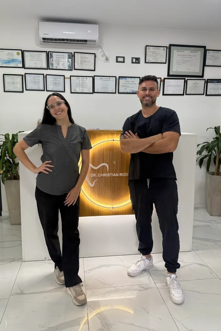 Odontología especializada Dr Rodriguez Christian. Consultorio odontologico