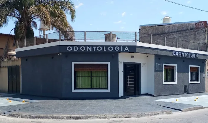 Odontología Integral Dr. Sola