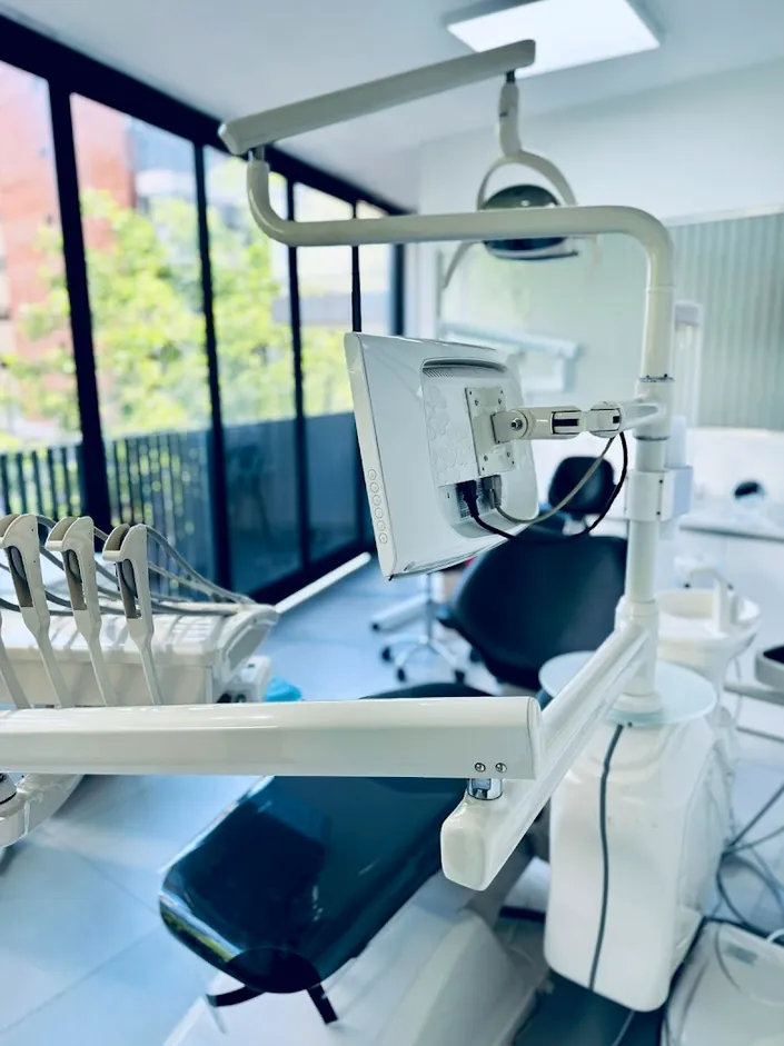 Odontología Thames – Periodoncia