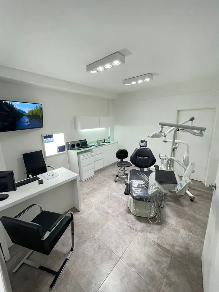PC Dental Studio