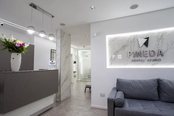 Pineda Dental Studio | Especialidades odontológicas